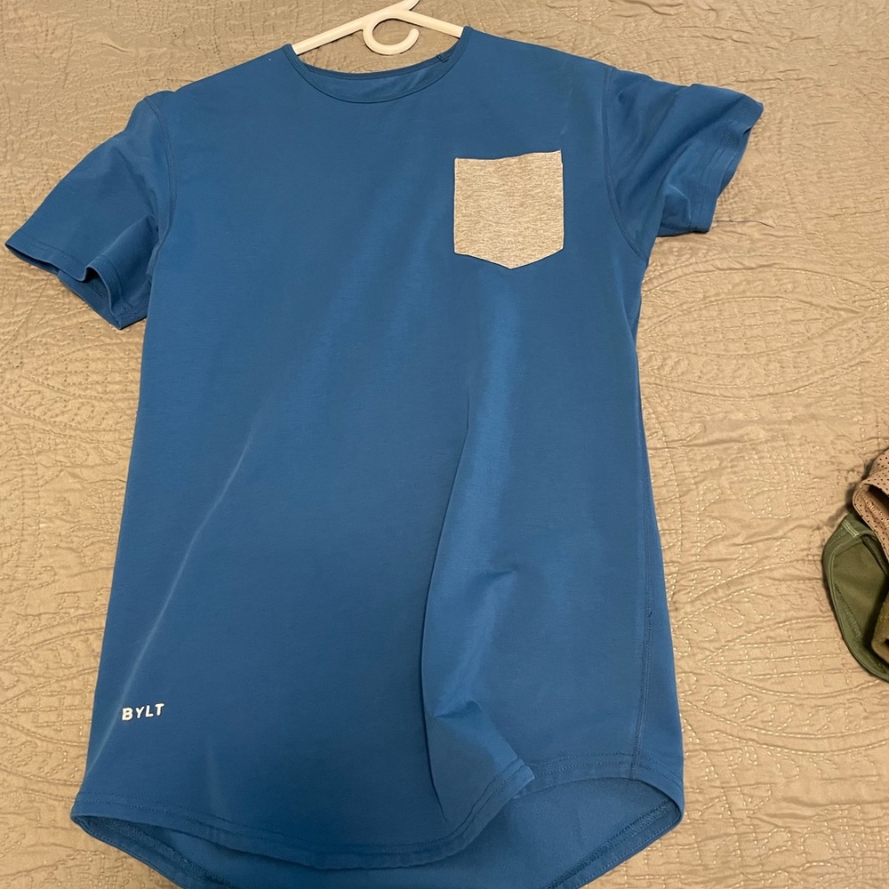 BYLT men’s shirt- size small- color blue with gray pocket